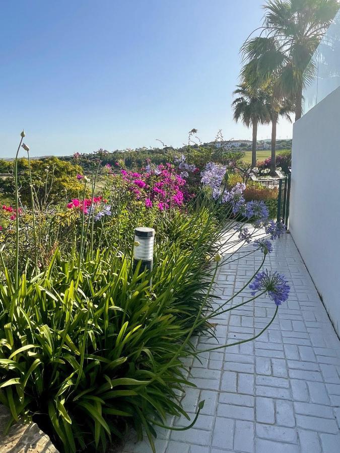 Superior Apartment For Golf, Sea And Nature Lovers カサーレス エクステリア 写真