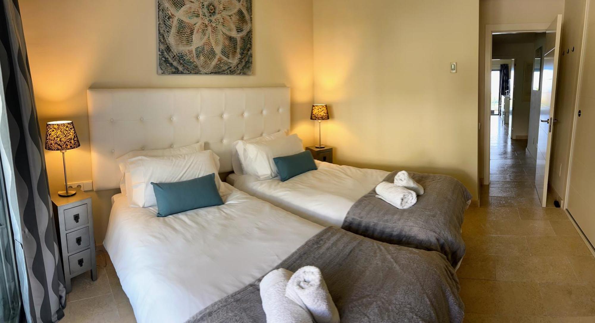 Superior Apartment For Golf, Sea And Nature Lovers カサーレス エクステリア 写真