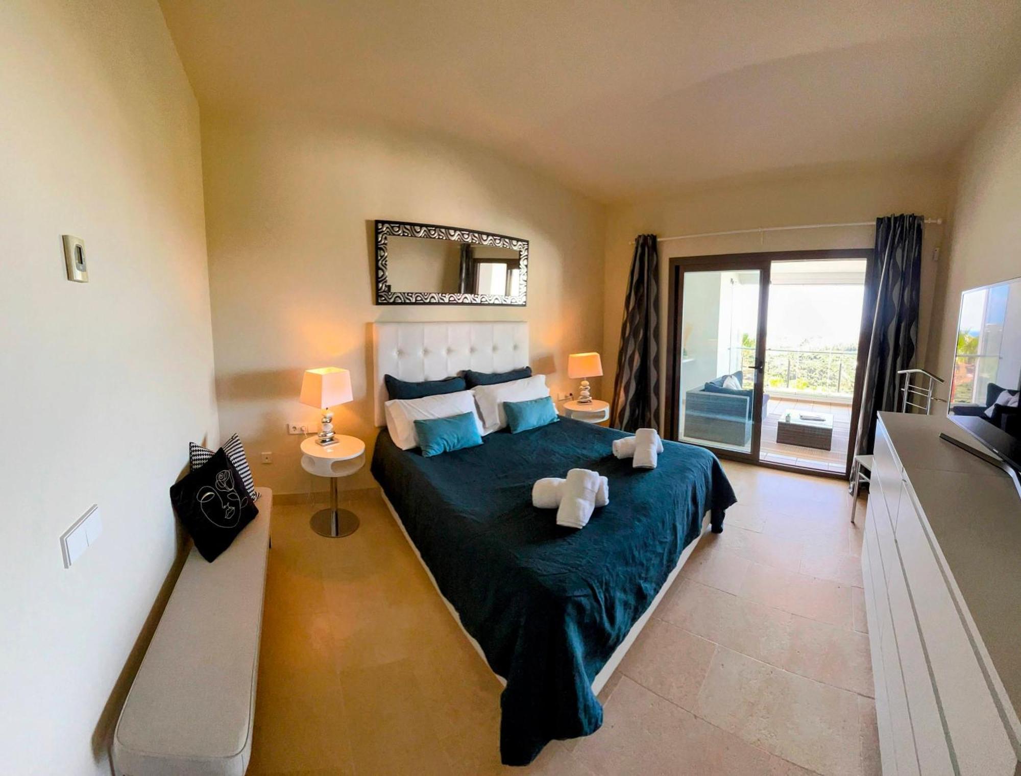 Superior Apartment For Golf, Sea And Nature Lovers カサーレス エクステリア 写真