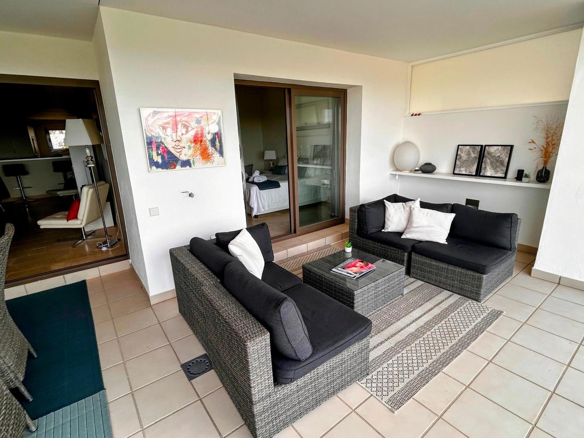 Superior Apartment For Golf, Sea And Nature Lovers カサーレス エクステリア 写真
