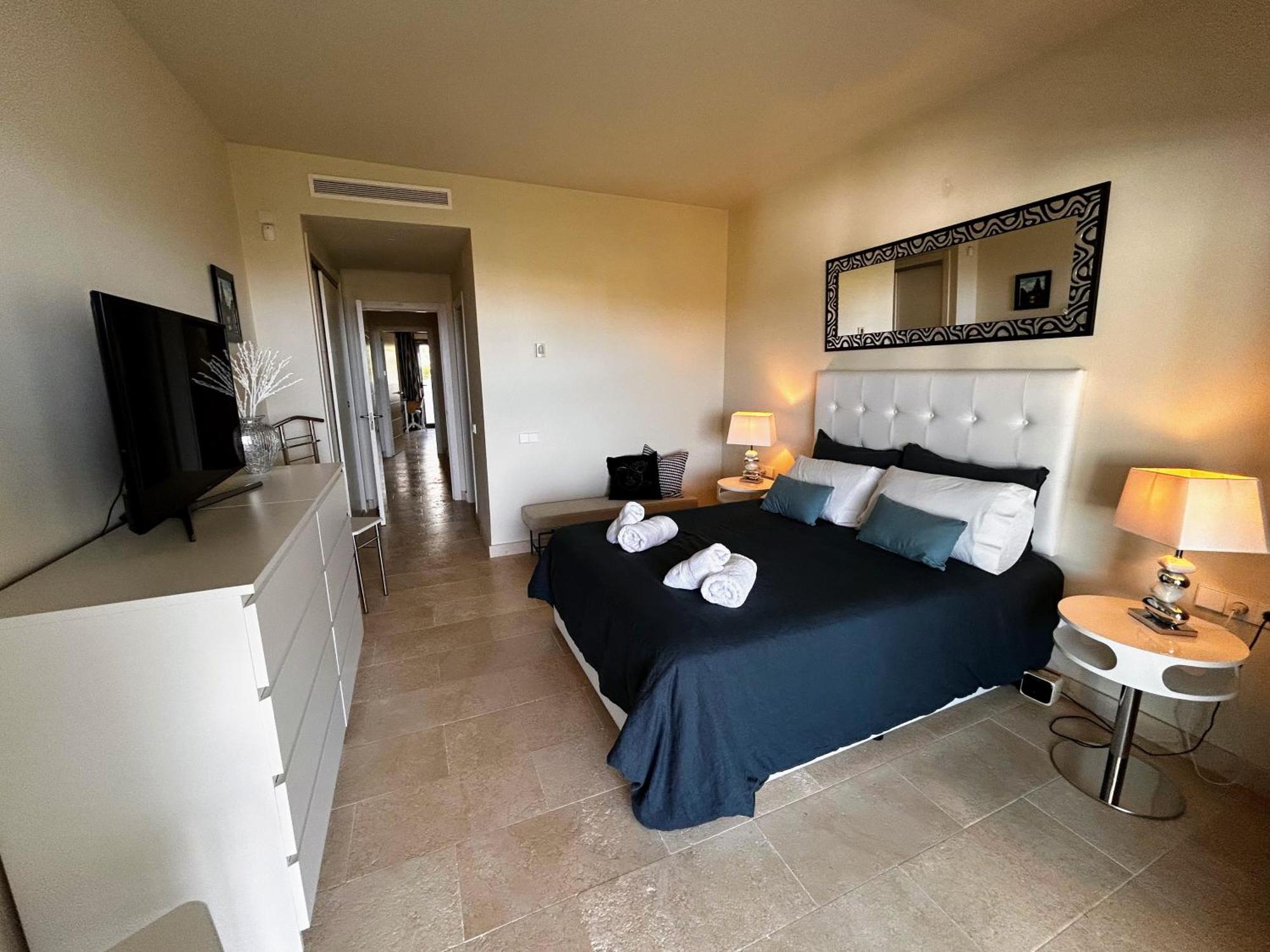 Superior Apartment For Golf, Sea And Nature Lovers カサーレス エクステリア 写真